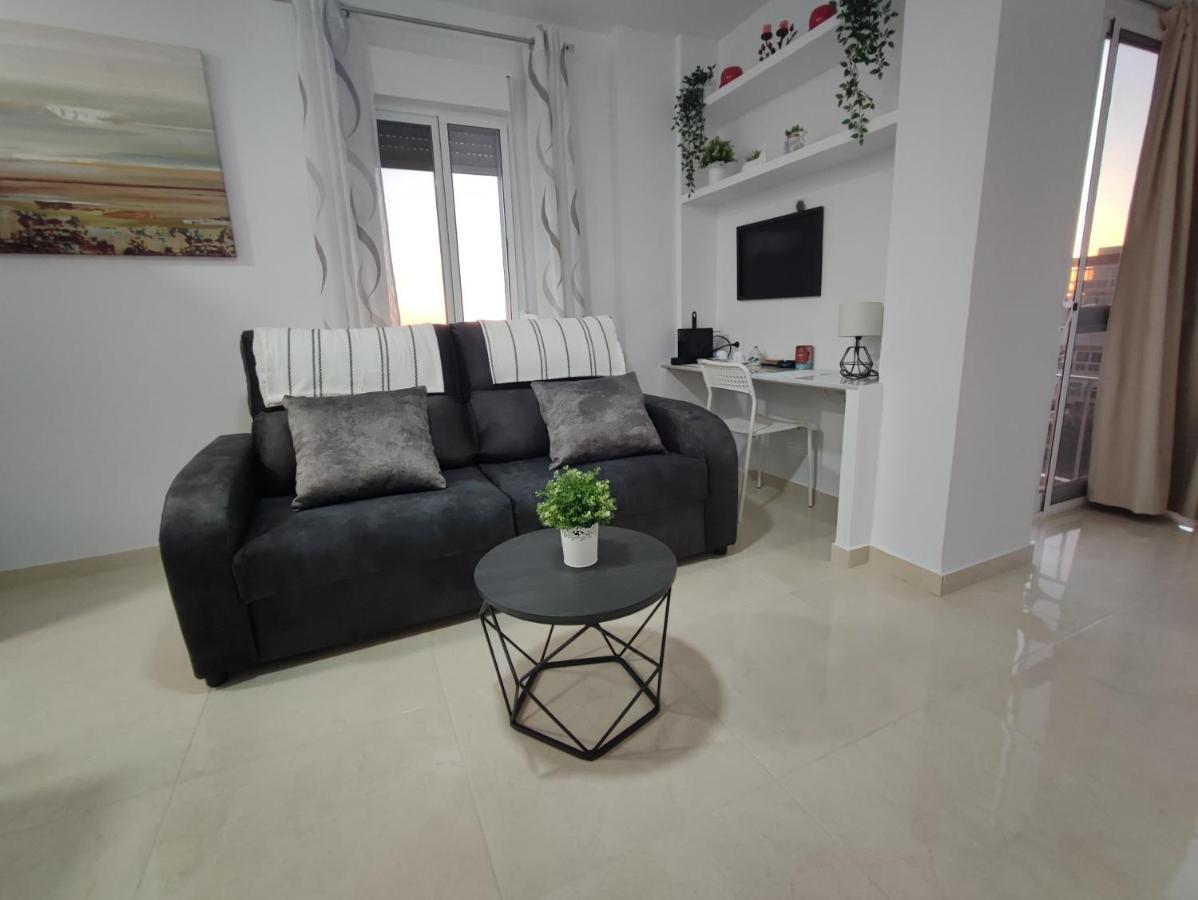 Hercules Paradise 531 Apartamento Con Vistas Al Mar Mediterraneo En Benalmadena A Pasos Del Centro Y Su Vibrante Zona Comercial Disfruta De Una Experiencia Unica En La Costa Del Sol Malaga Andalucia Well-Connected To The Airport Buitenkant foto